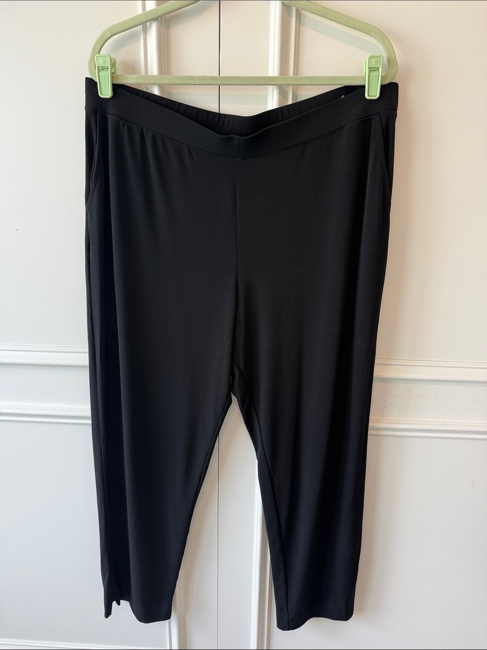 Susan Graver Black Pull-On Cropped Wide-Leg Pants